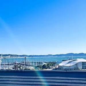 別荘 オーシャンビュー 加美屋リゾート 江ノ島,江ノ島の島内,仲見世通りから3分,海と日の出を臨む貸切の和モダン別荘 藤沢市